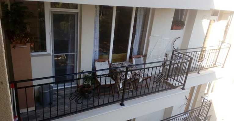 Дава се под наем Двустаен апартамент в Бургас, Братя Миладинови - 60 кв.м за 204 € - Снимка #2