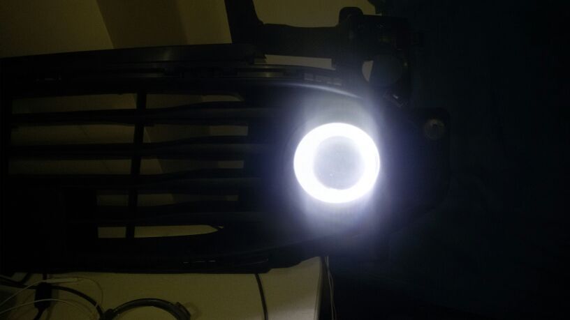 Дневни светлини ангелски очи LED