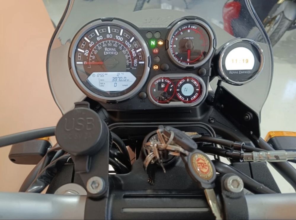 Royal Enfield Himalayan 411