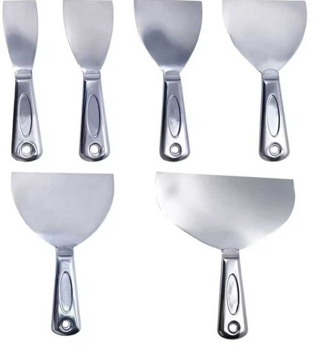 Шпатула за шпакловка и облицовка на гипсокартон