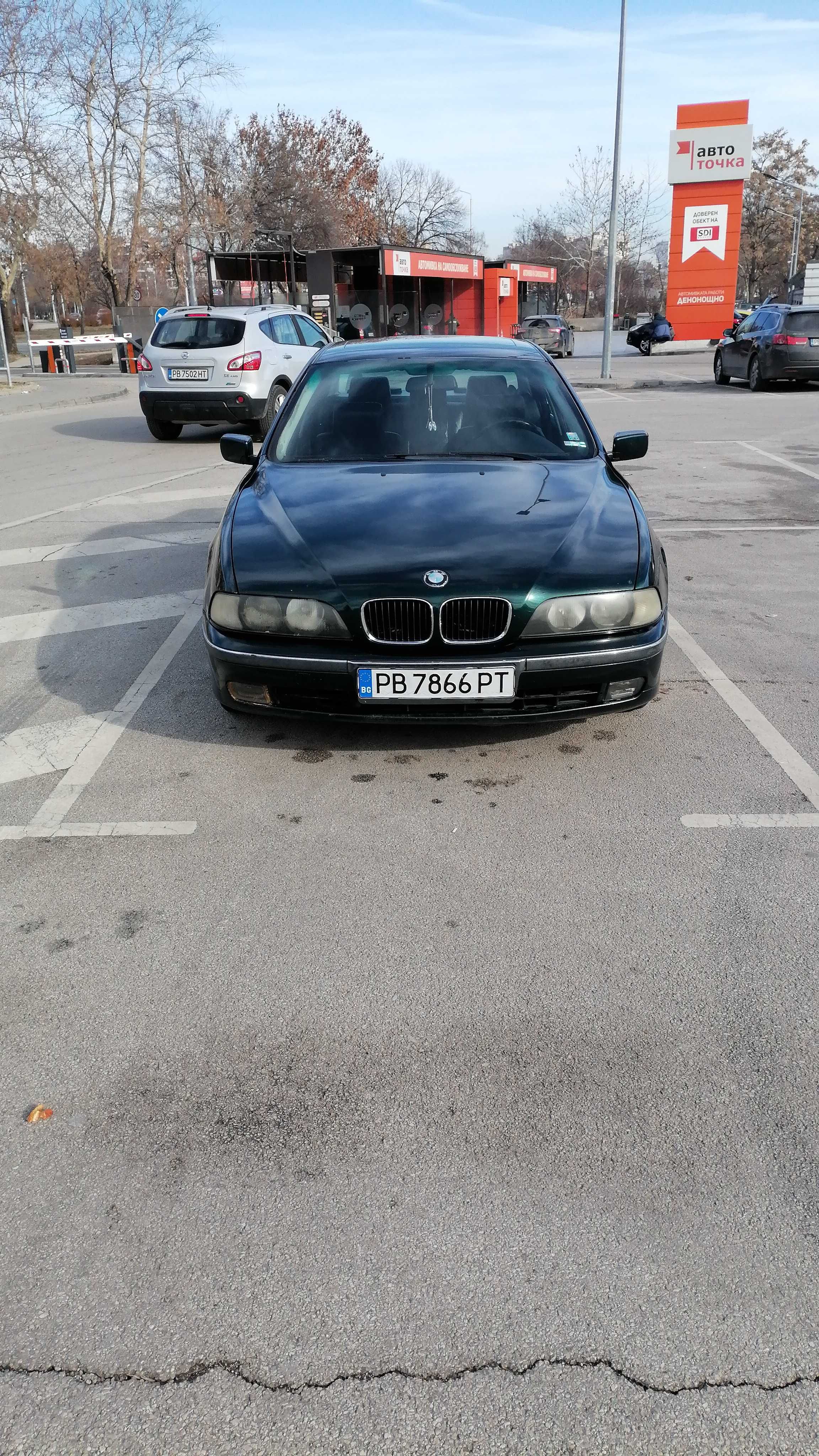 Продавам БМВ 523 е 39