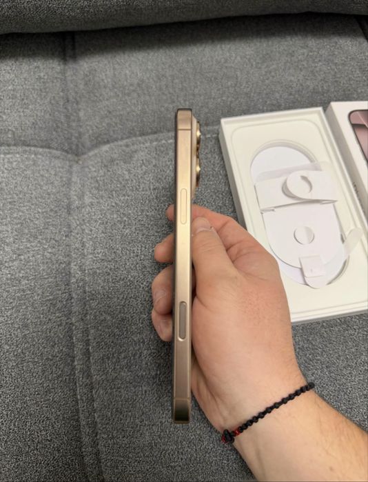 Vand Iphone 16 pro max