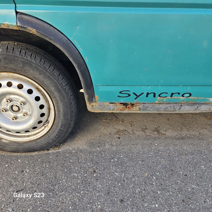 Vand  utilaje  deszapezire