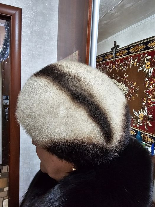 Продаётся норковая шапка в отличном состоянии
