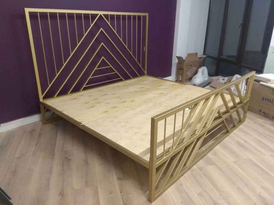 Loft uslubidagi karavotlar. односпальные, двуспальные и парящие