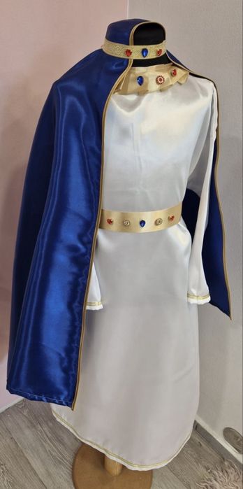 Costum serbare Maica Domnului