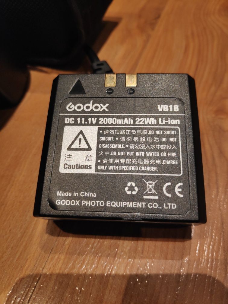Светкавица Godox V860ll N
