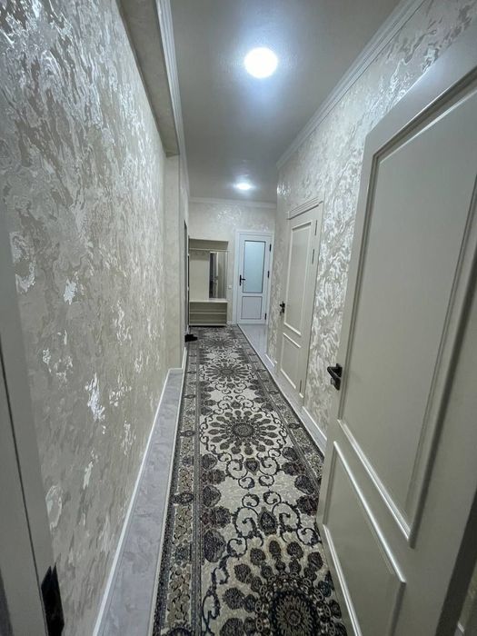 Медиа парк атрофида янги домда 3хонали кв срочна ижарага берилади