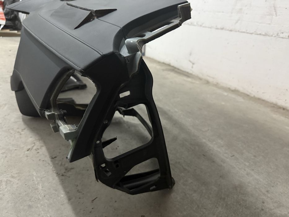 Арматурно табло оригинално за Volvo XC90 2 (2015 - 2019)