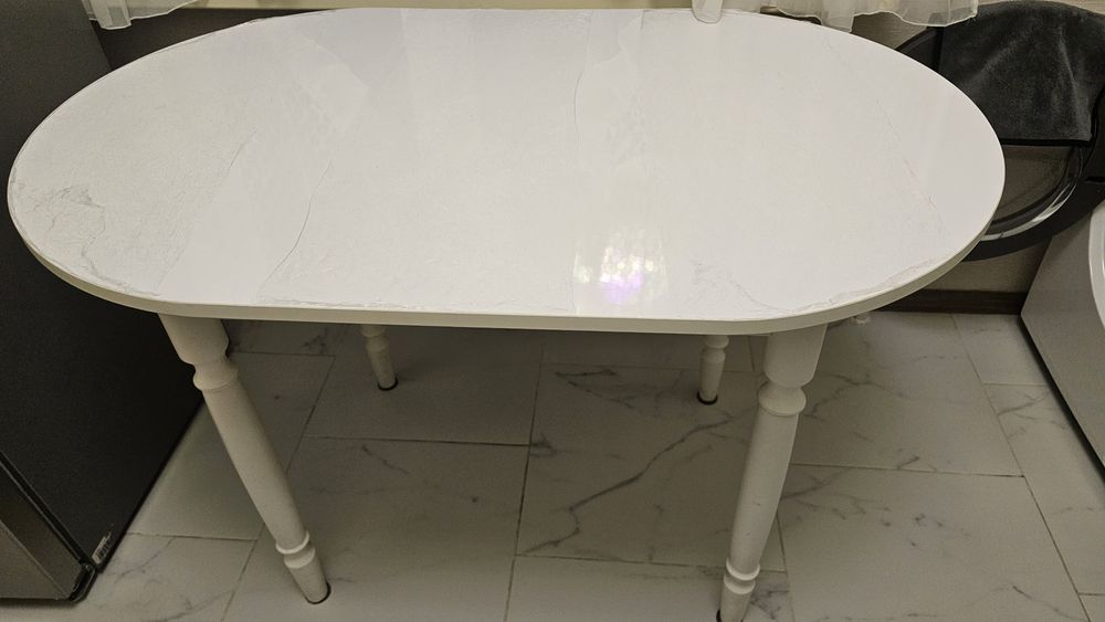 Продам Стол кухонный