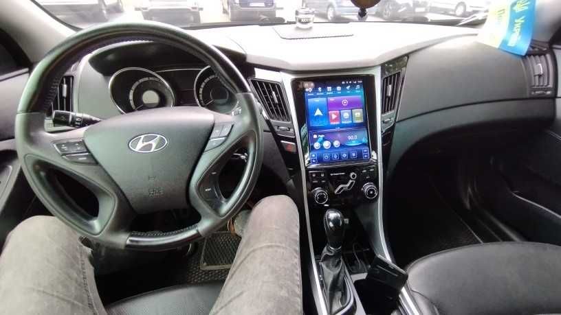 HYUNDAI SONATA 8 2011/2015 9.7" - Вертикална Андроид Навигация , 9635