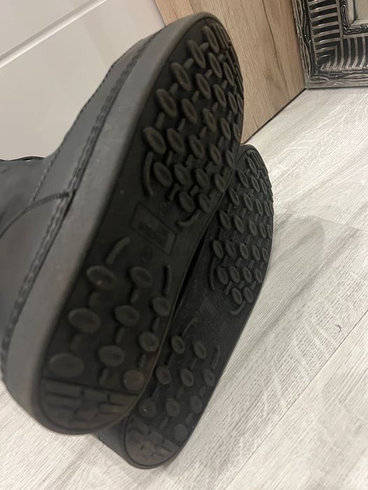 Апрески Moschino