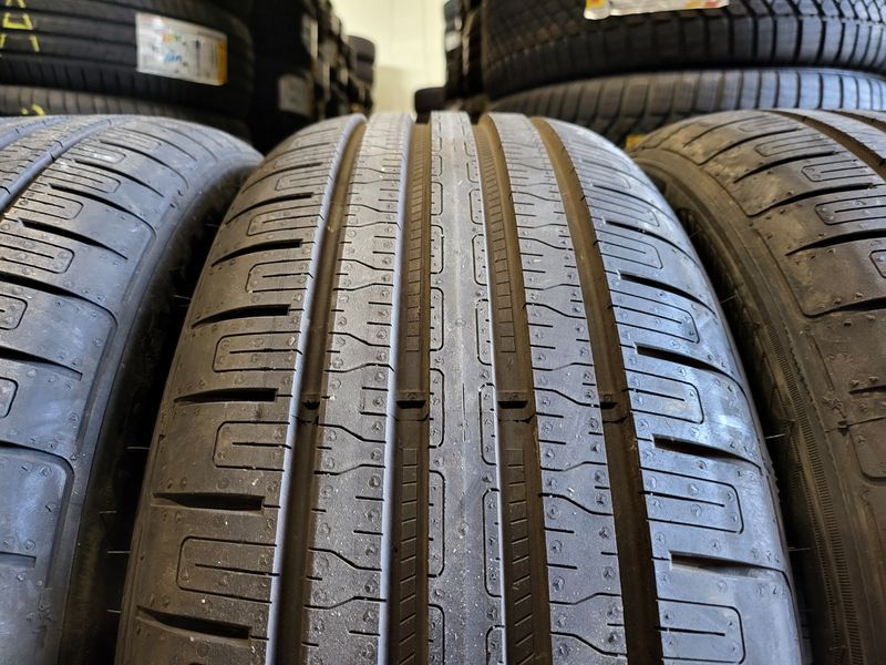 215/50/19 GOODYEAR 4бр