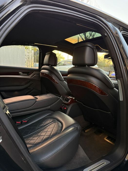 Audi A8 2012 3.0d Matrix / Trapa / Quattro