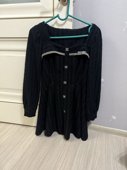 Твидовое платье