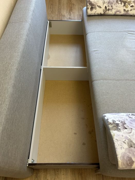 Продам Диван б/у