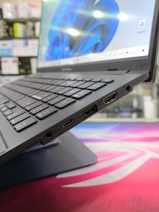 Noutbuk ноутбук Asus vivobook Go 15 OLED Ryzen 5 7520U Bepul yetkazish