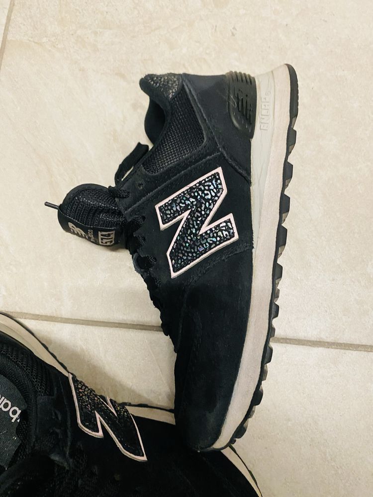 Женски маратонки New balance W574