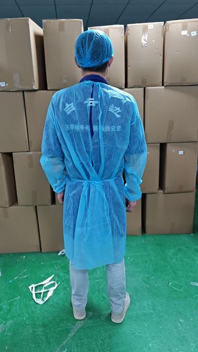 Халат одноразовый