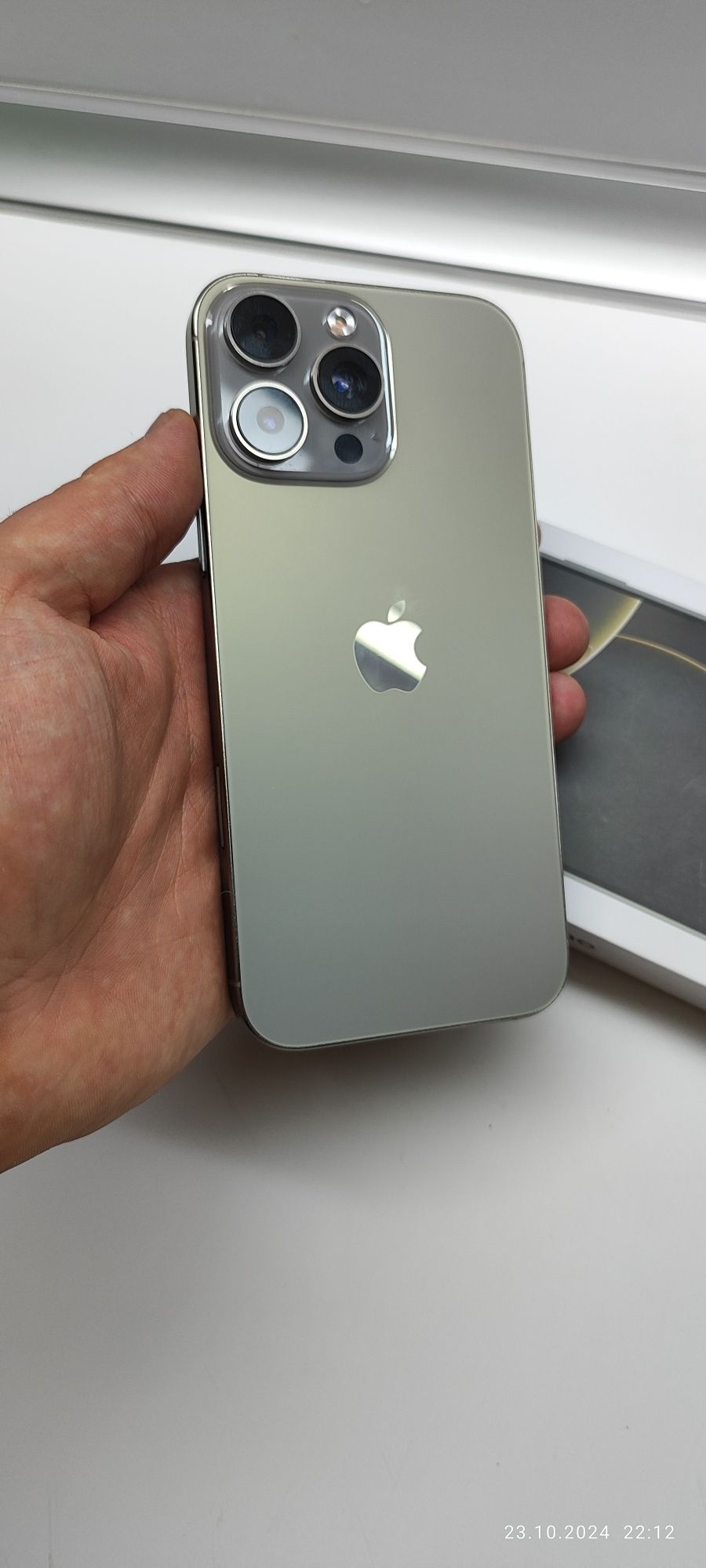 Iphone 16 pro max 1 TB China