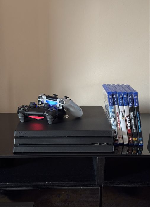 Продаю PS4 PRO 1TB / sony playstation 4 pro 1TB