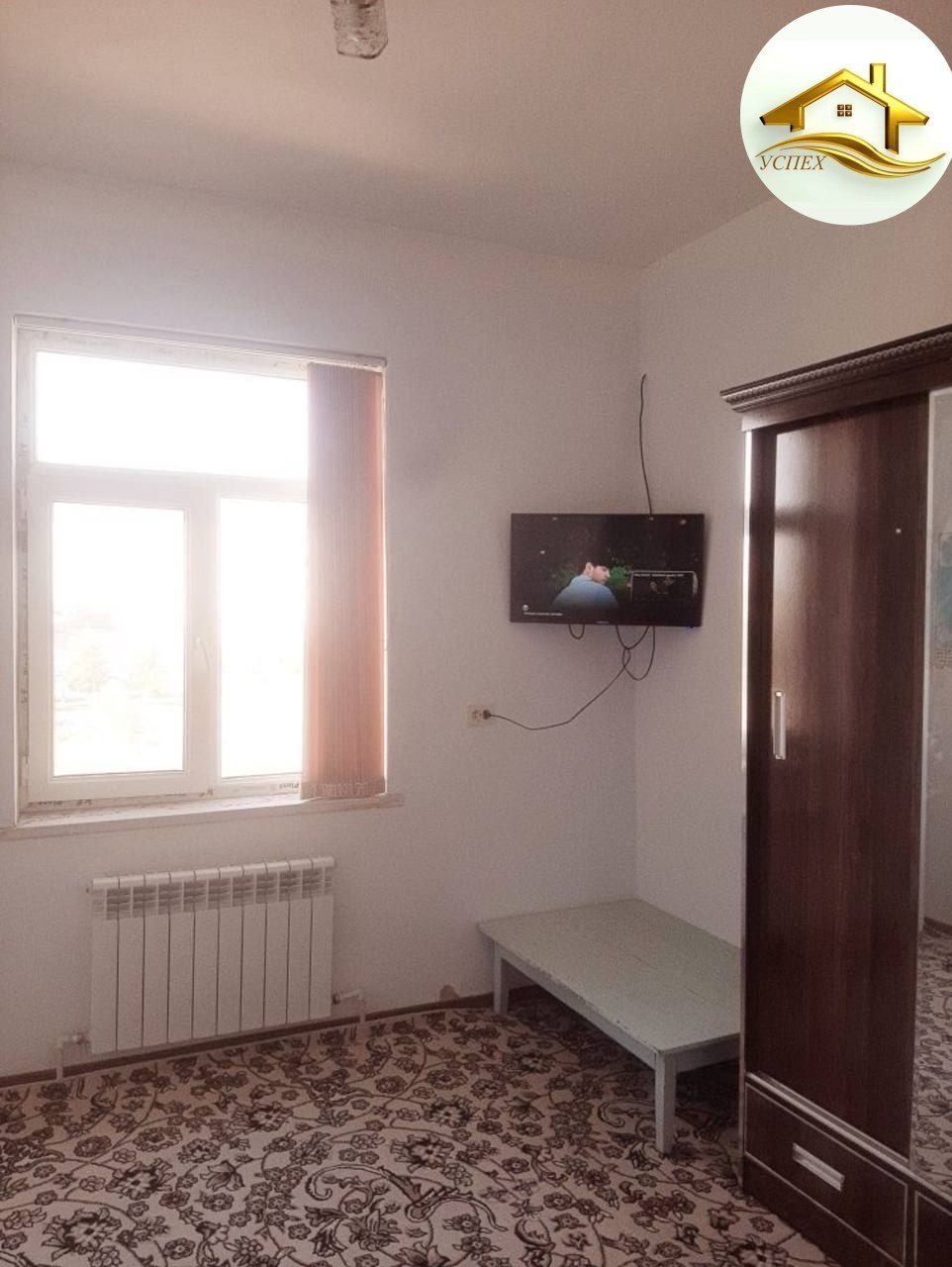 Продаётся  2х квартира на 2 этаж орр АЕРАПОРТ