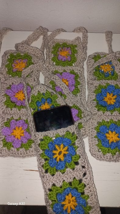 Gentuțe pentru telefon în vacanță