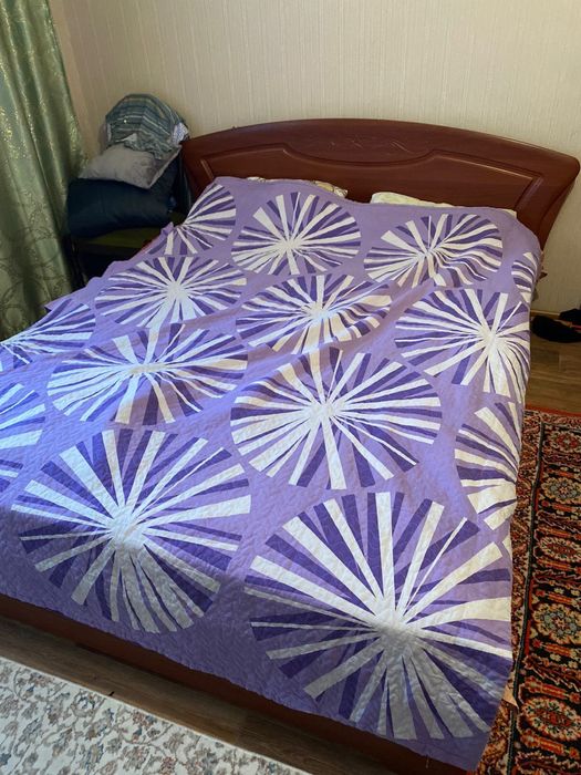 Кровать двуспальную