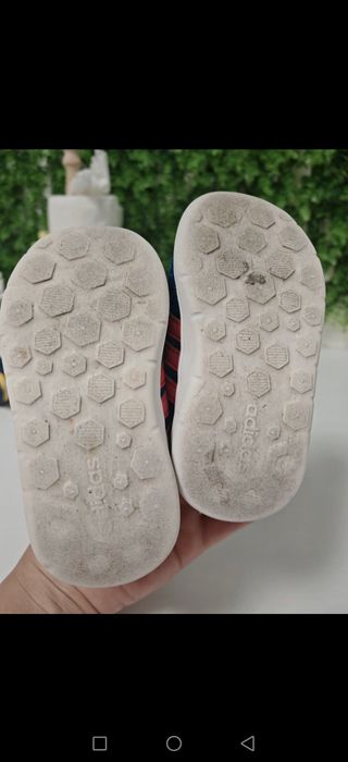 Pantofi sport Adidas mărimea 22