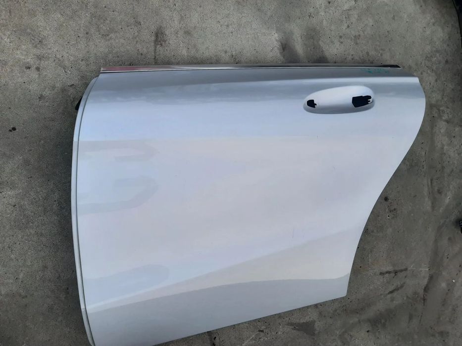 usa portiera stanga spate  mercedes cla x117 2017