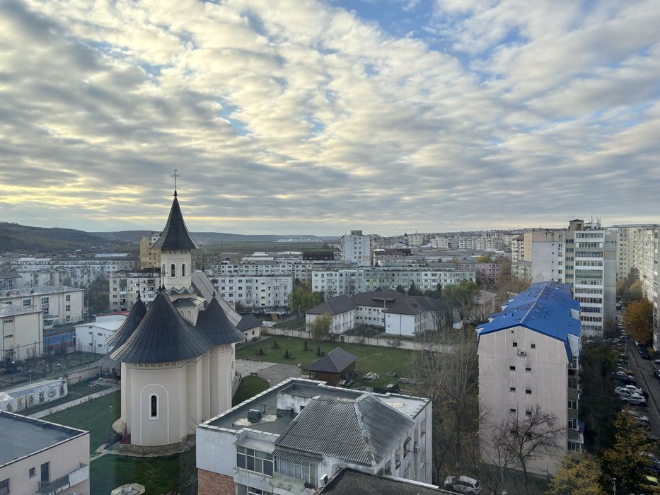 Persoana fizica vand apartament 2 camere Alexandru cel Bun