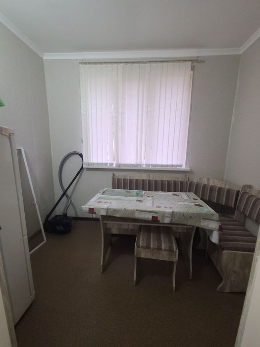 Срочно аренда 1 комнатная квартира в городе Чирчике