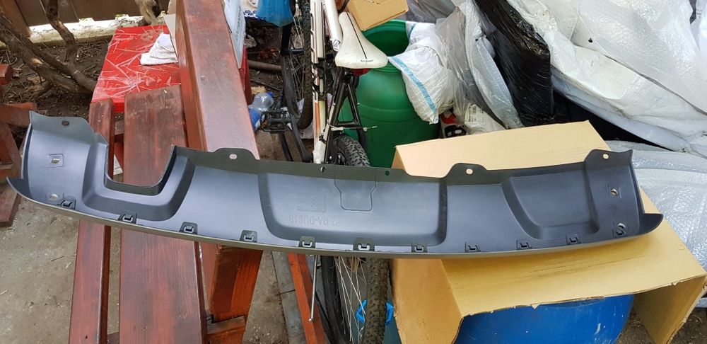 Ornament bara spate Dacia Duster 2010-2017