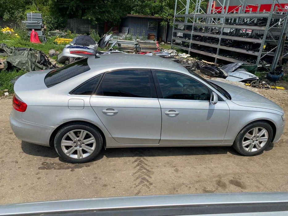 Dezmembrez Audi A4 B8 an 2008 cod motor CAGA