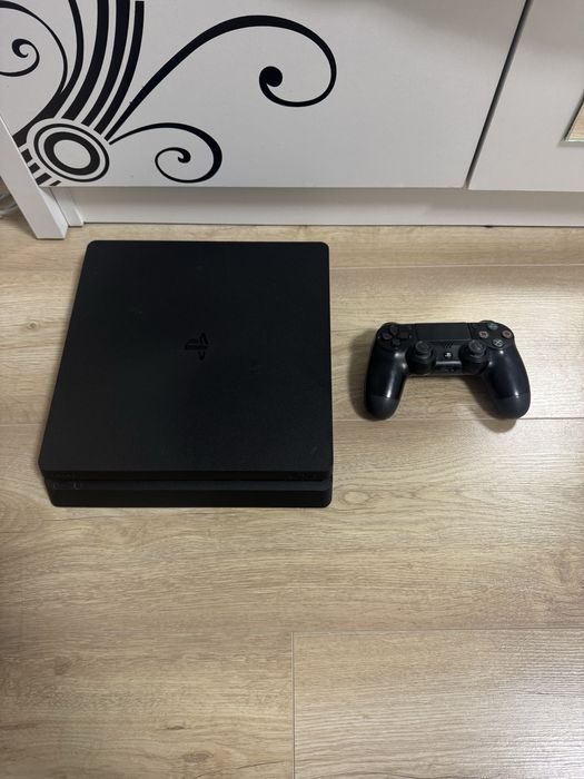 PS 4 slim 1 tb память