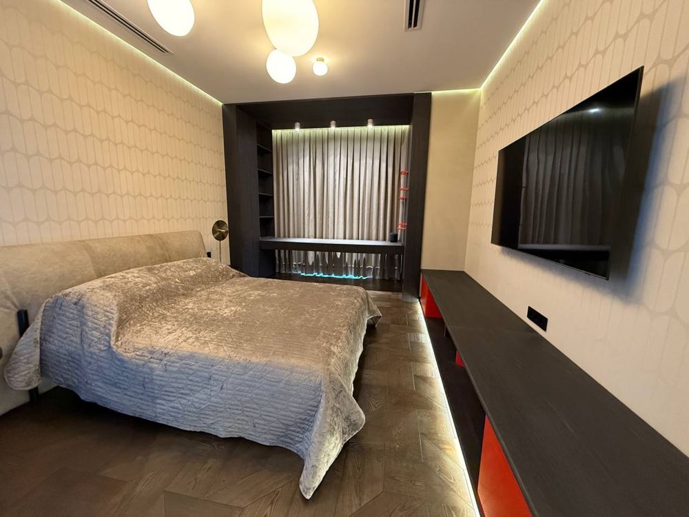 Mirabad Avenue с видом во двор 2 квартиры 5 комнат 323м2 люкс ремонт