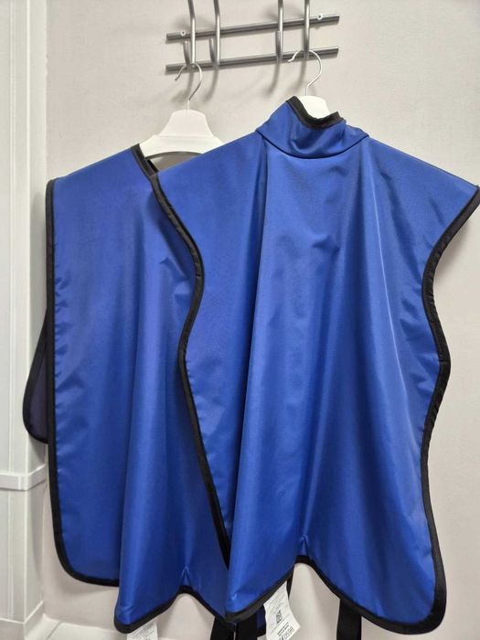 Sort radiologie cu plumb cu guler atasat pentru adulti si copii