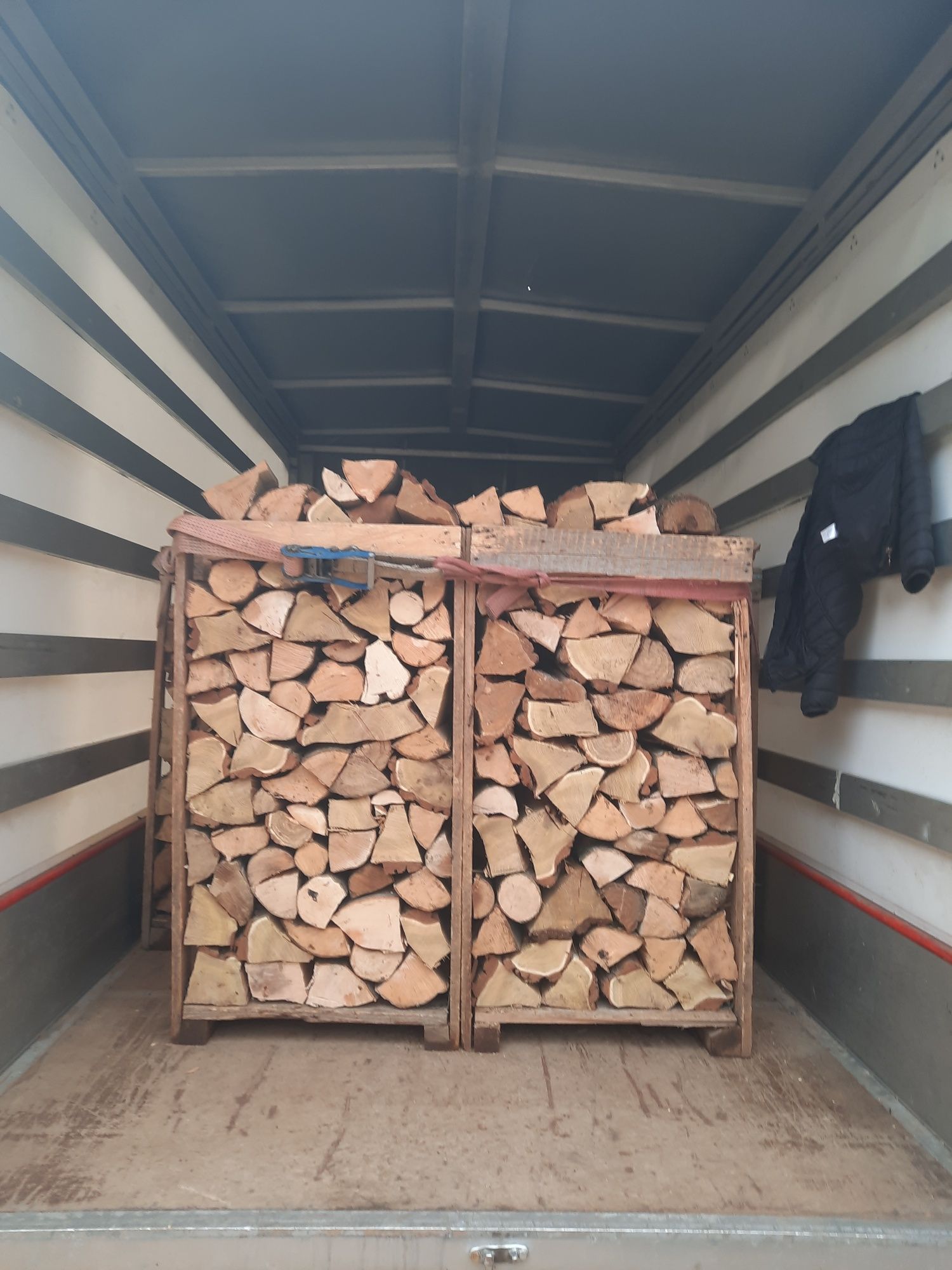 Lemne de foc pe vaulcere