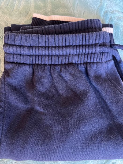 Памучно долнище Reebok