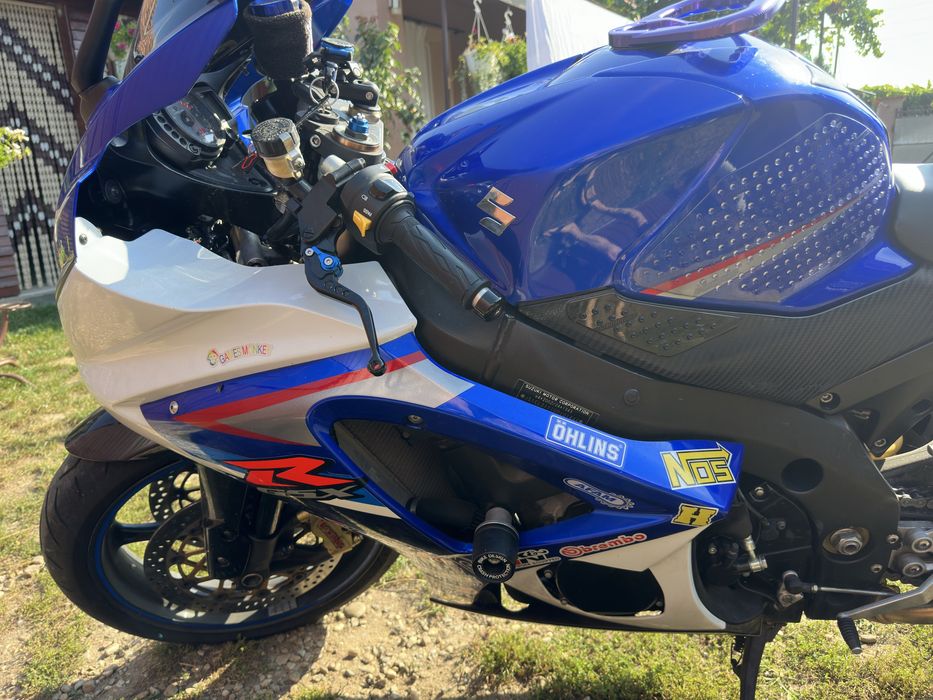 Suzuki GSXR 1000 2007 cazut pe partea dreapta