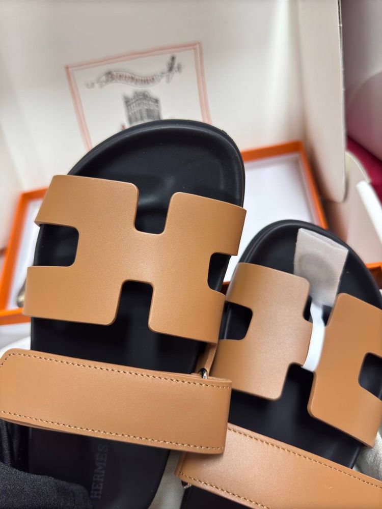 Papuci Hermes Cypre