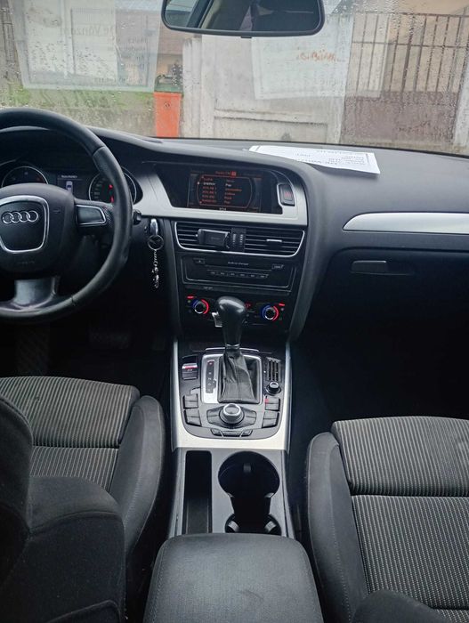 Audi A4 B8 Multitronic, 143 CP
