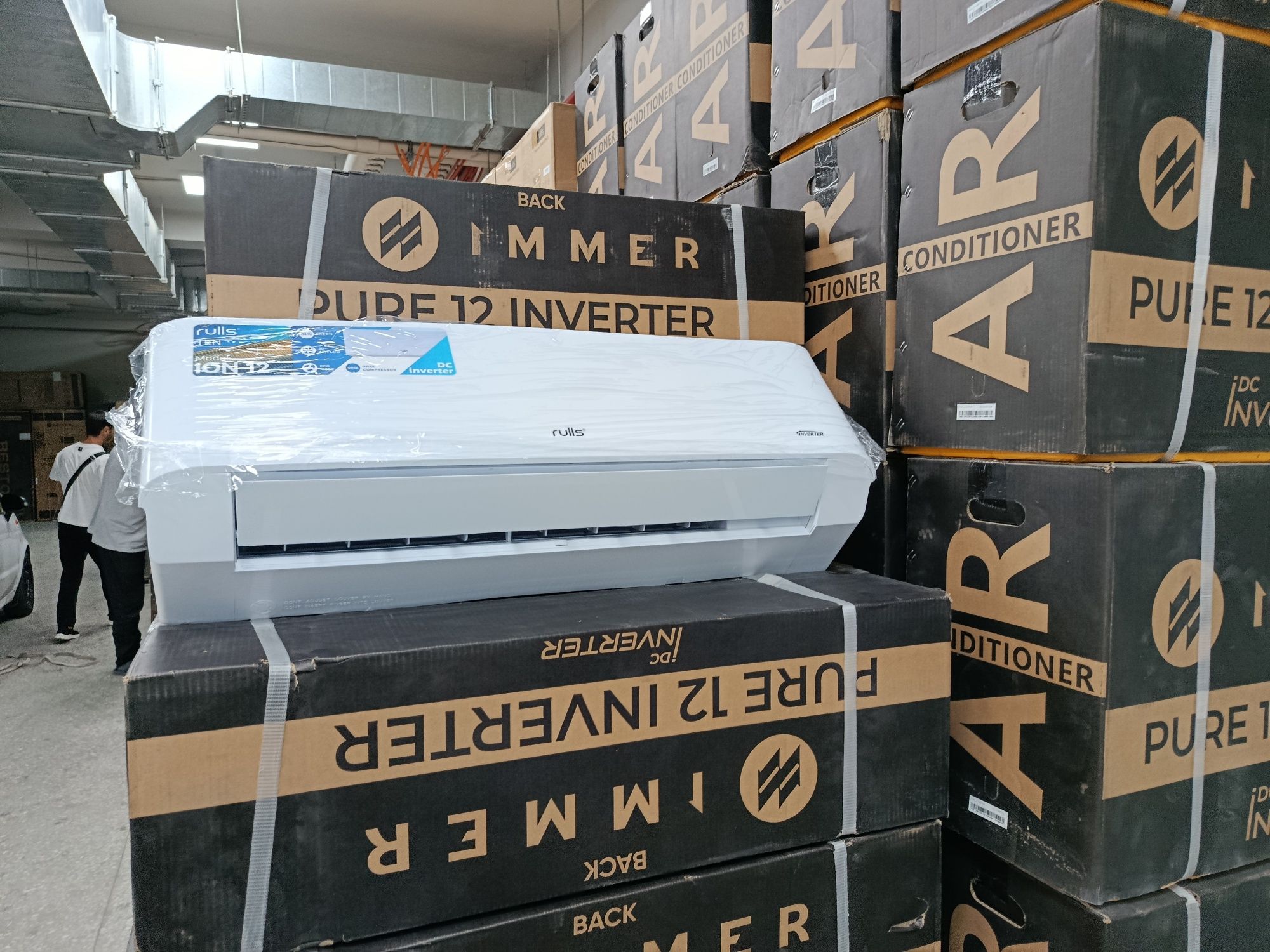 Кондиционер Rulls Gree comprоsor/доставка/кронштейн/гарантия бесплатно