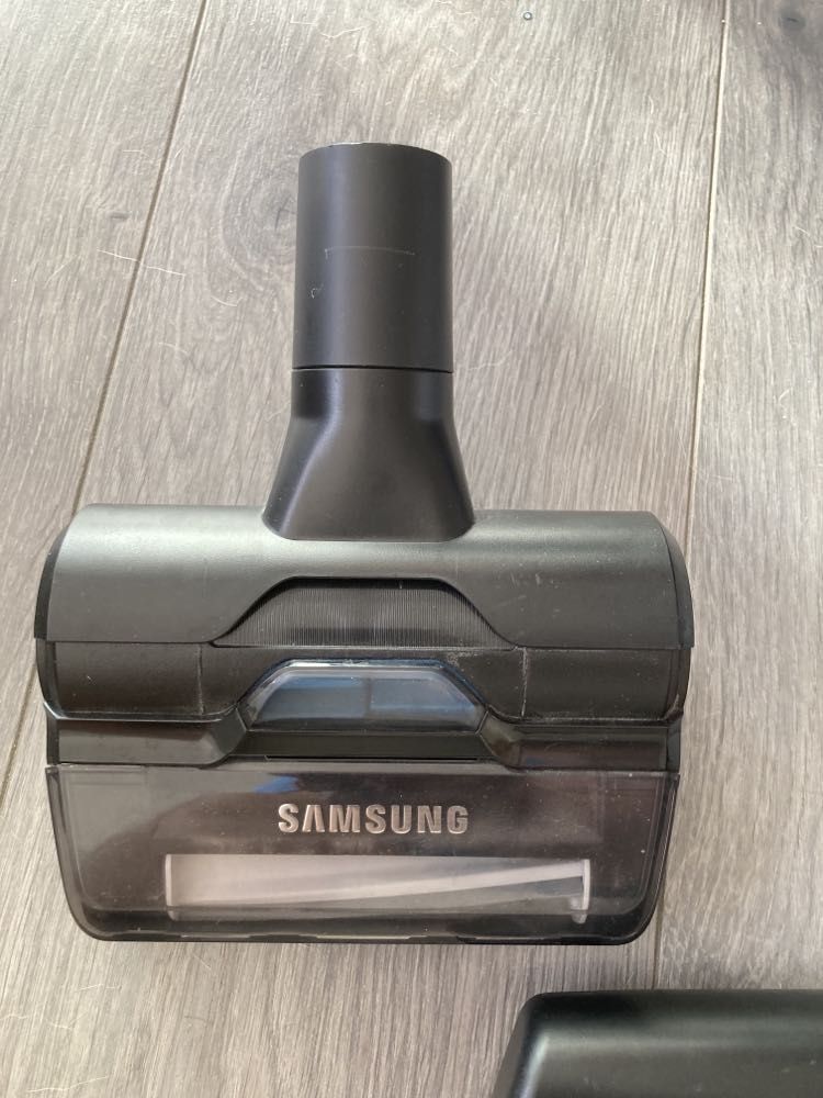 Две четки за прахосмукачка Samsung