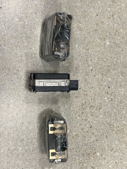 Vand radare ACC/unghi mort/side assist Audi Q2 Q3 F3, VW Passat B8