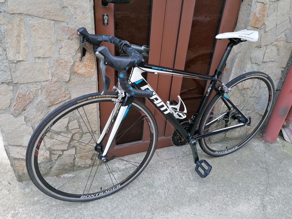 Шосеен GIANT, Shimano Tiagra 2*10
