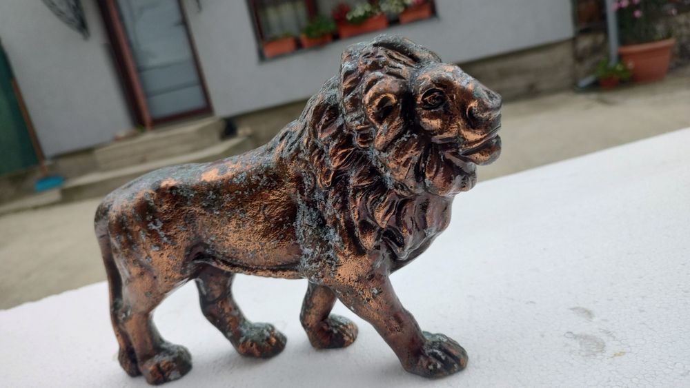 Statuetă leu din aluminiu vintage