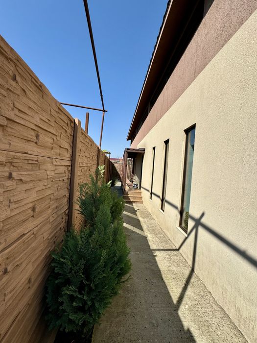 Vand casa -km5, P+M cu garaj auto