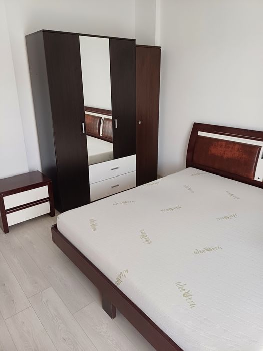 Inchiriez garsoniera