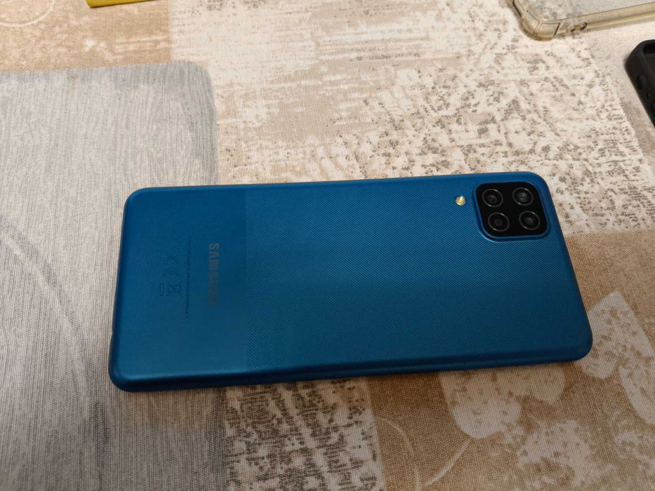 Samsung Galaxy A12